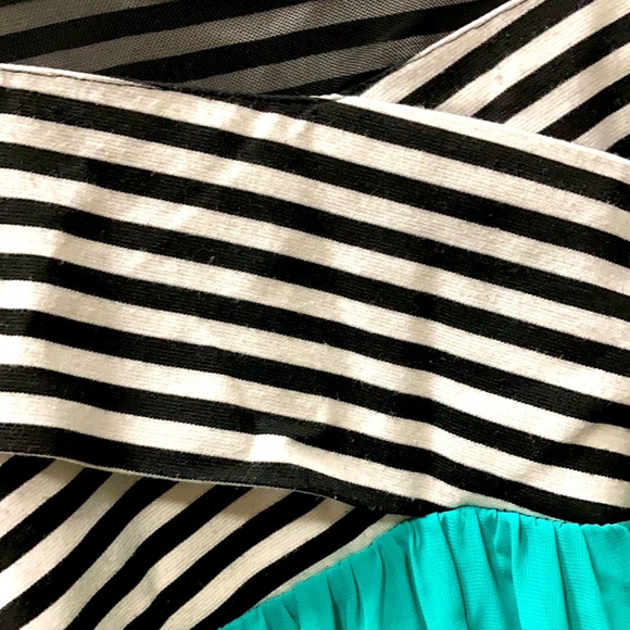 Black and white stripes and blue dress - Picture 2 of 3